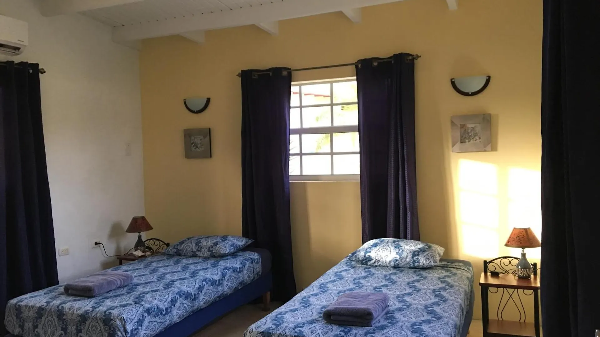 Bubali Gardens By Kamerlingh Villa Noord Guest house