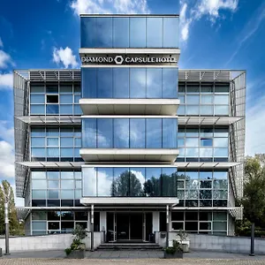 https://diamond-capsule-amsterdam-south.zandvoort-hotels.com