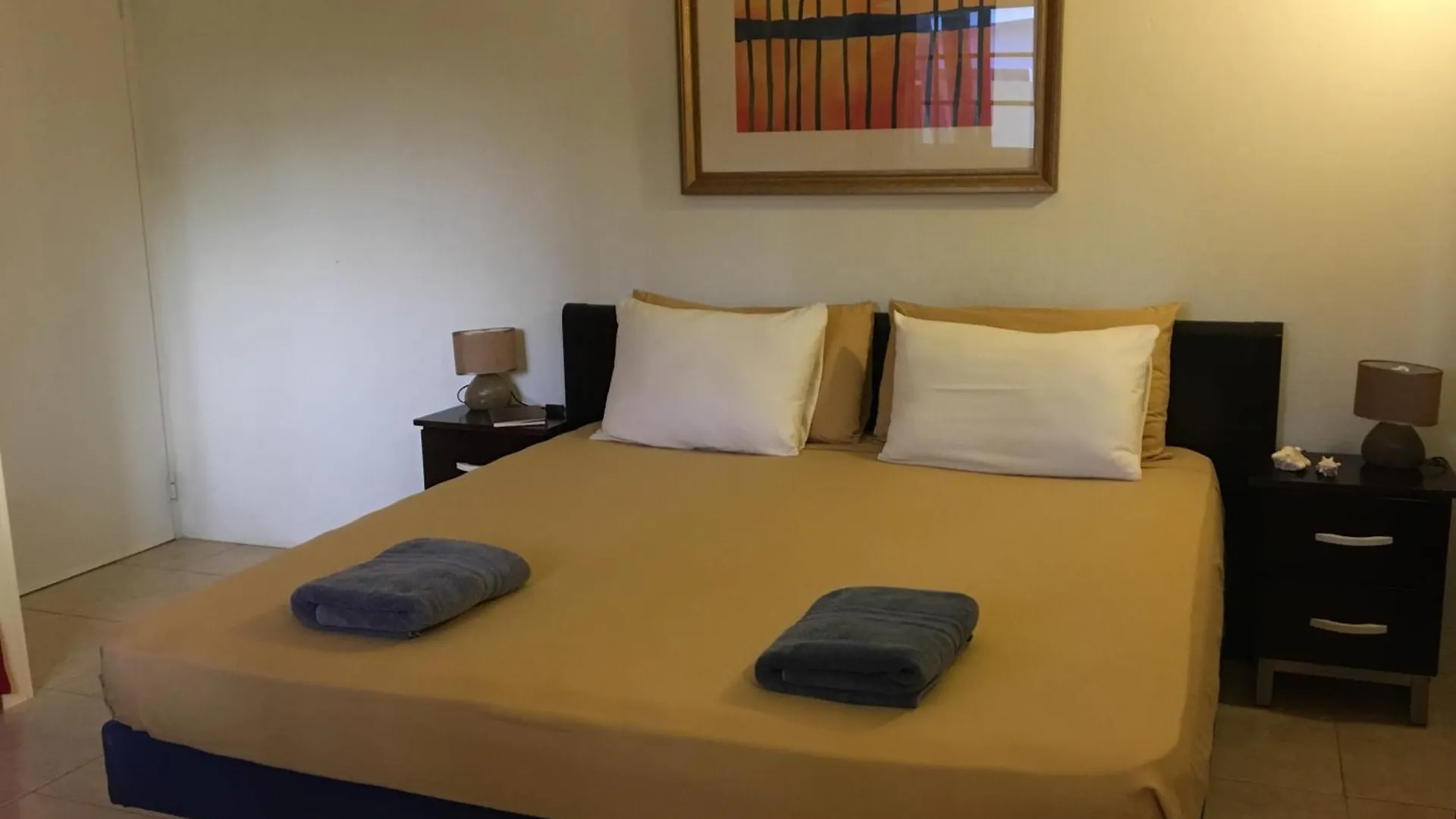 Guest house Bubali Gardens By Kamerlingh Villa Noord